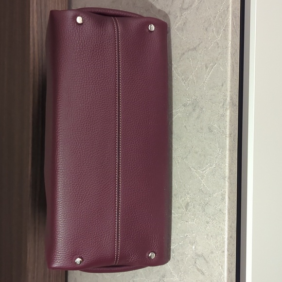 Tod's Medium Apa Leather Tote Burgundy - Picture 11 of 14